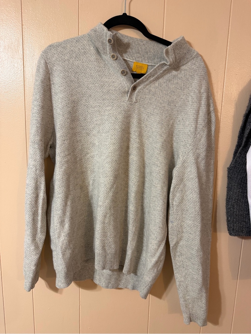 Robert Talbott gray cashmere pullover sweater